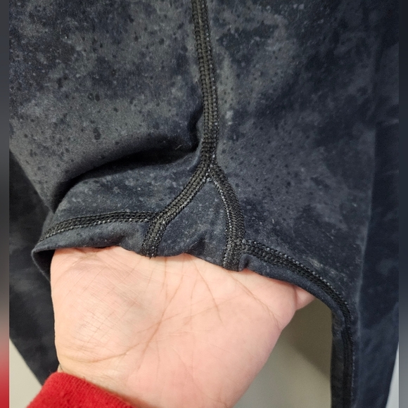 Scorpio Sol grey on black leggings sz.M - Picture 7 of 8